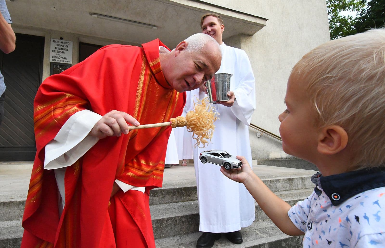 Szent Kristóf-búcsú Maroshegyen: szentmise, kórus és autószentelés vasárnap este