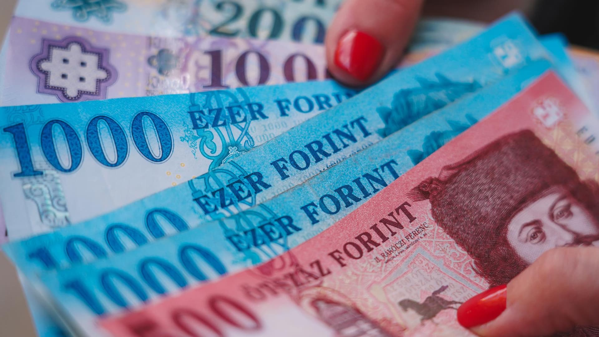 A kormány módosítja a 2026-os költségvetést: 7,5 százalékos hiánycél lesz