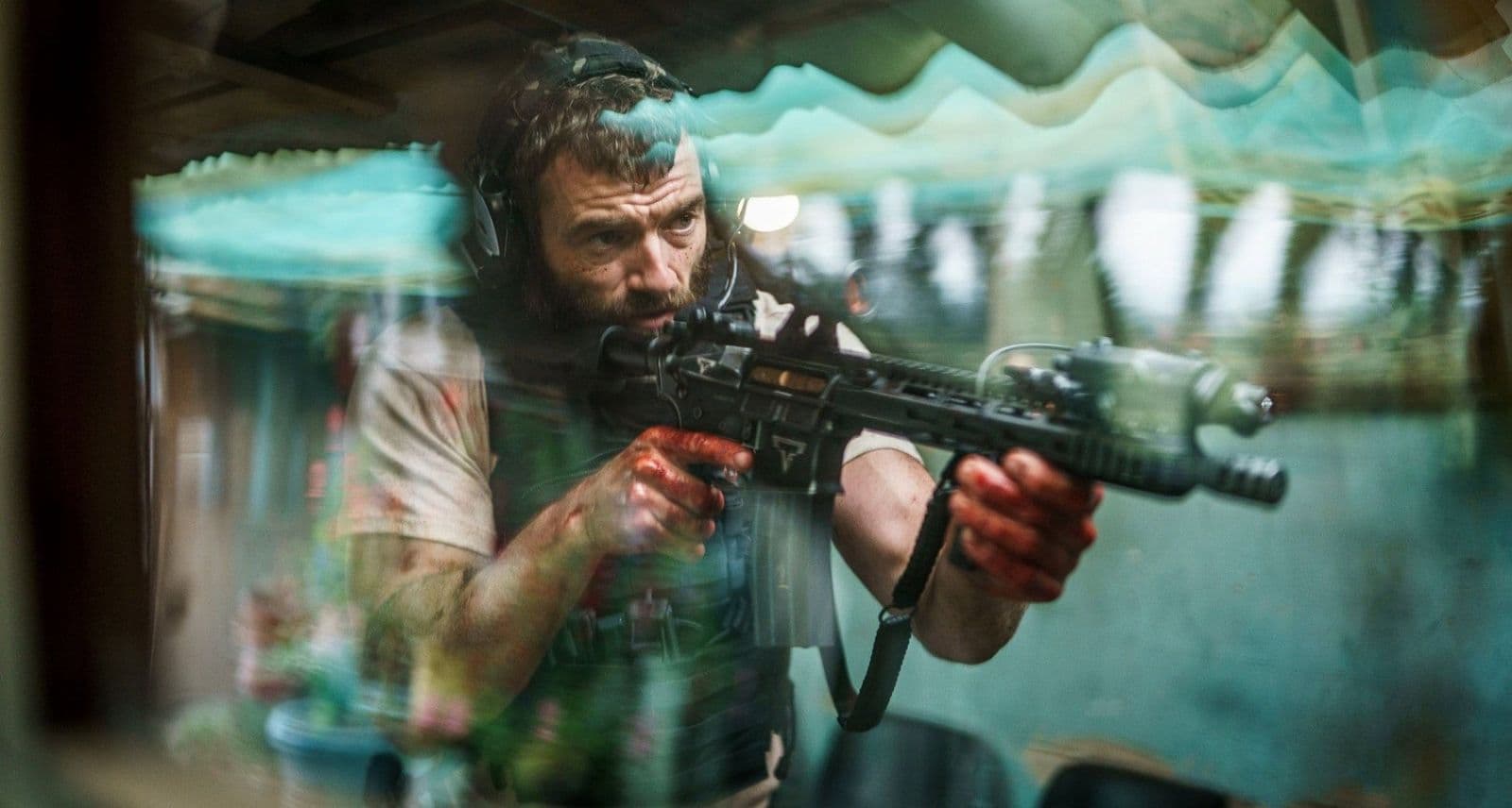 Zack Snyder 20 éve dédelgetett dzsungelthrillere előzetest kapott