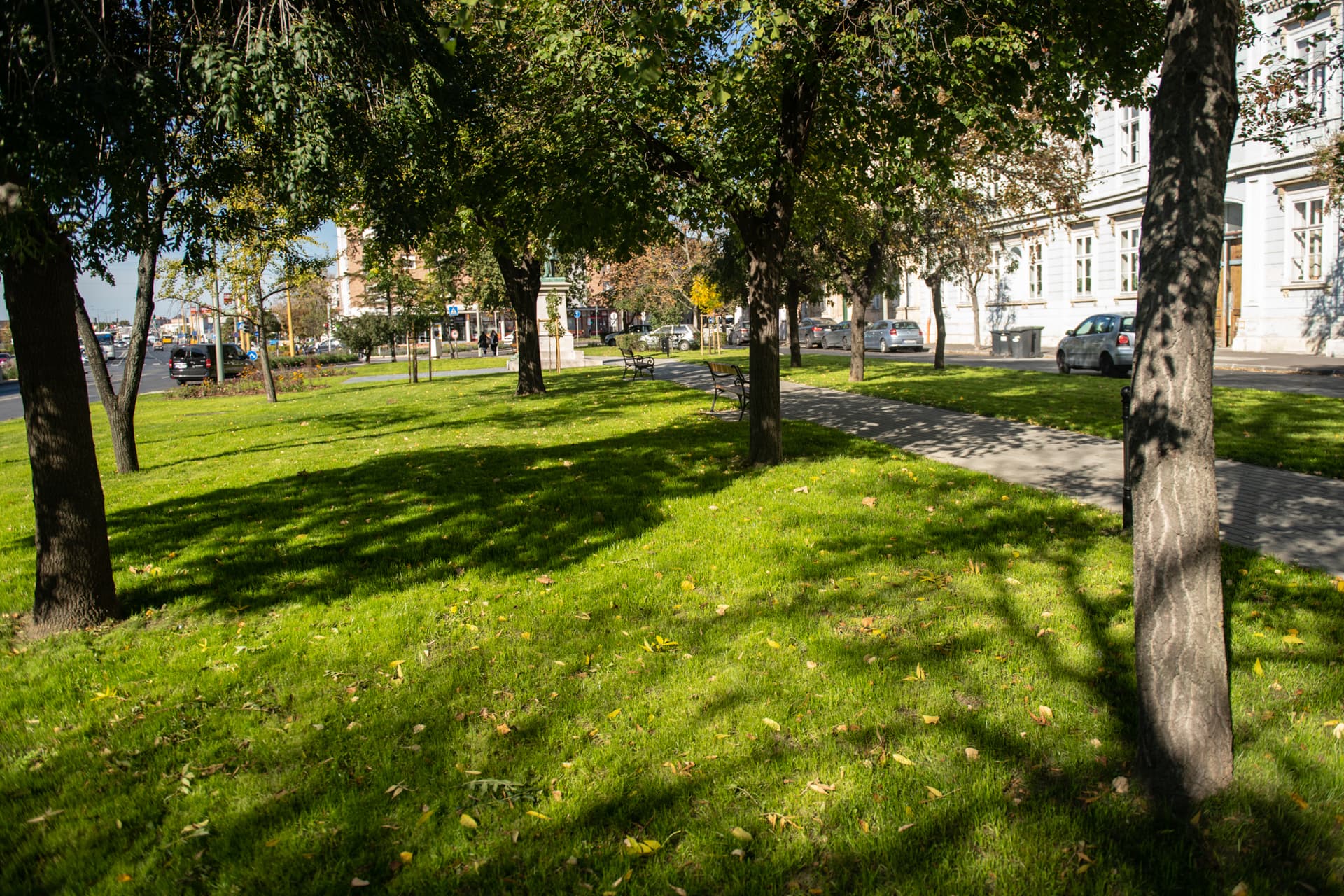 Esti zivatarok jelenthetnek frissülést a mai kánikulában