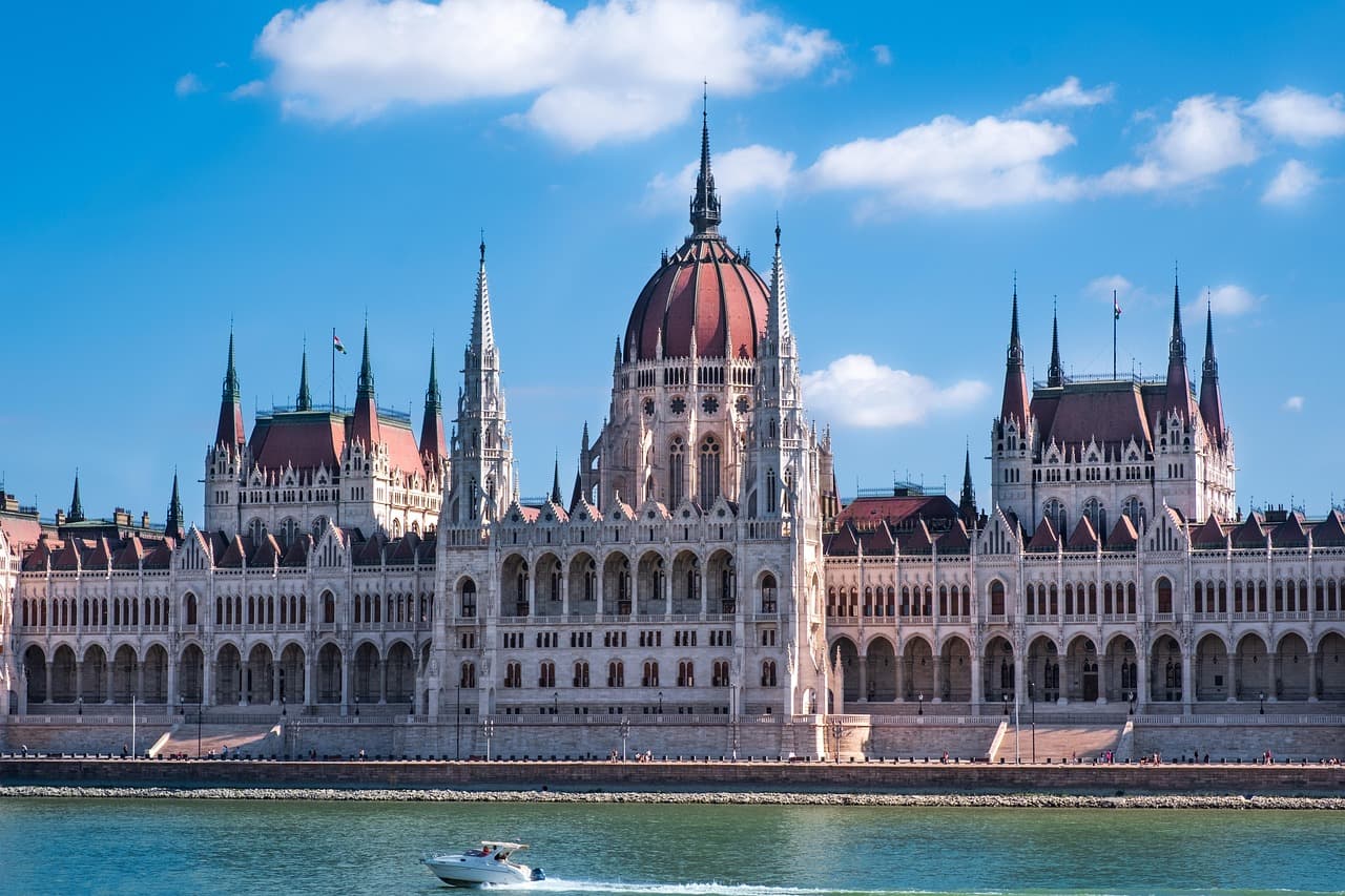 A vagyonelkobzás új formáját vezetné be a kormány