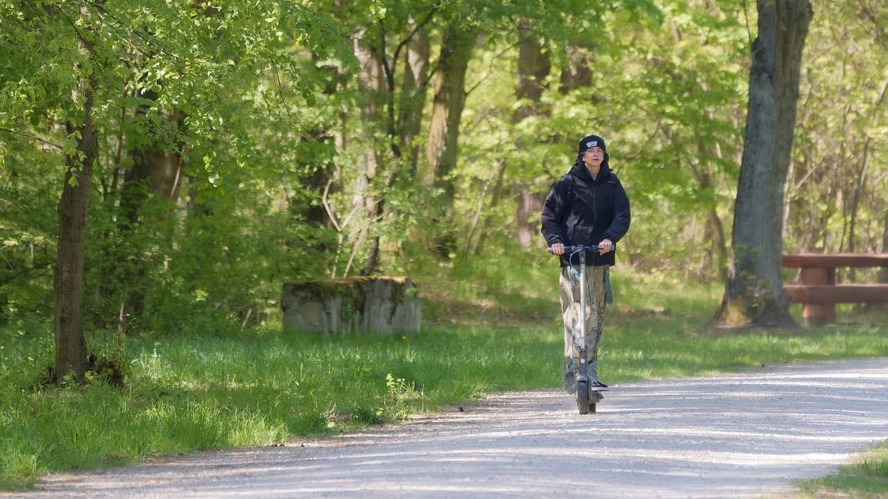 Szigorúbb rolleres KRESZ jön: két kategória, korhatár, sisak és jogosítvány