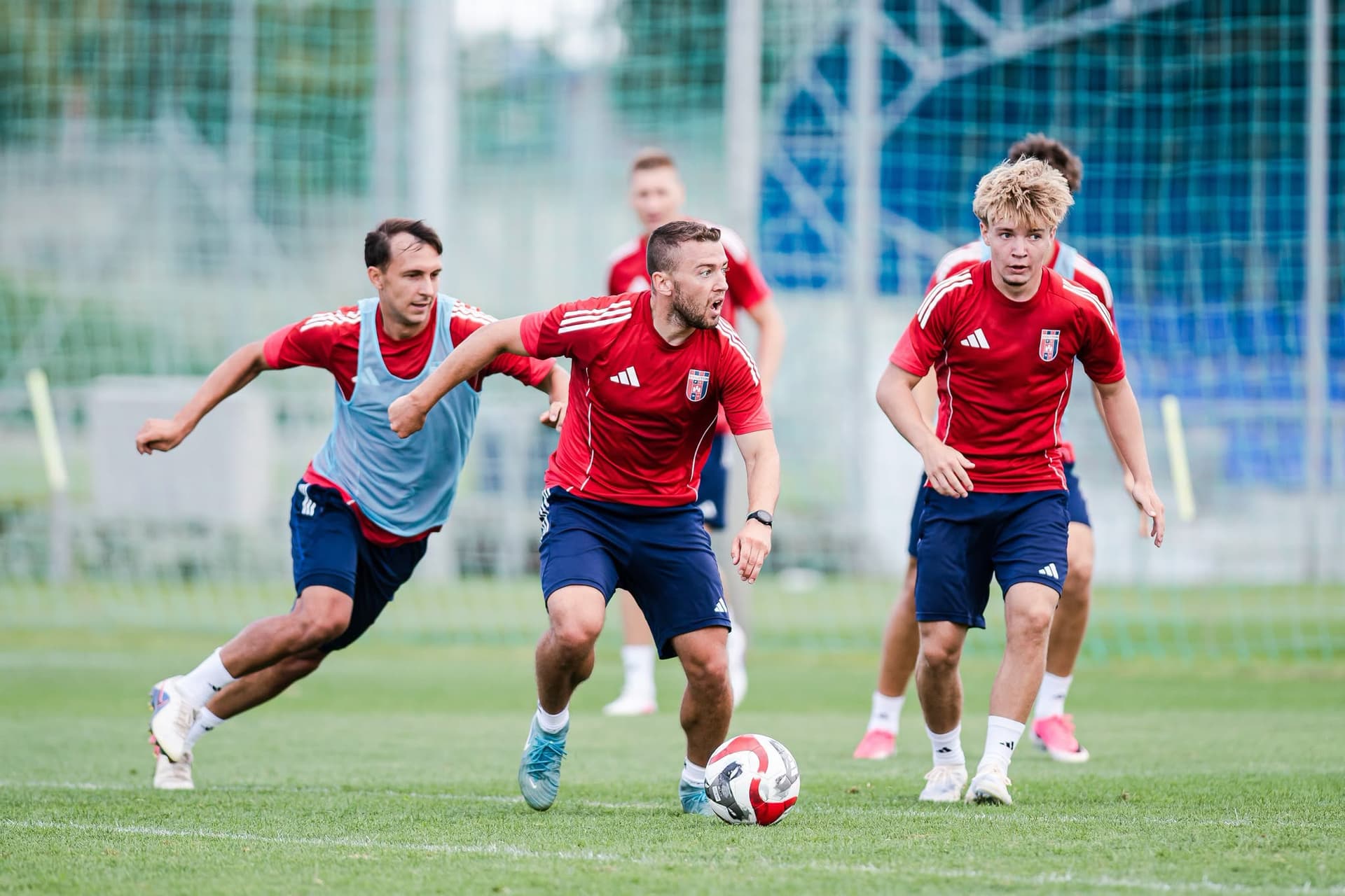 A brit befektetőkkel folytatódnak a tárgyalások a Fehérvár FC eladásáról
