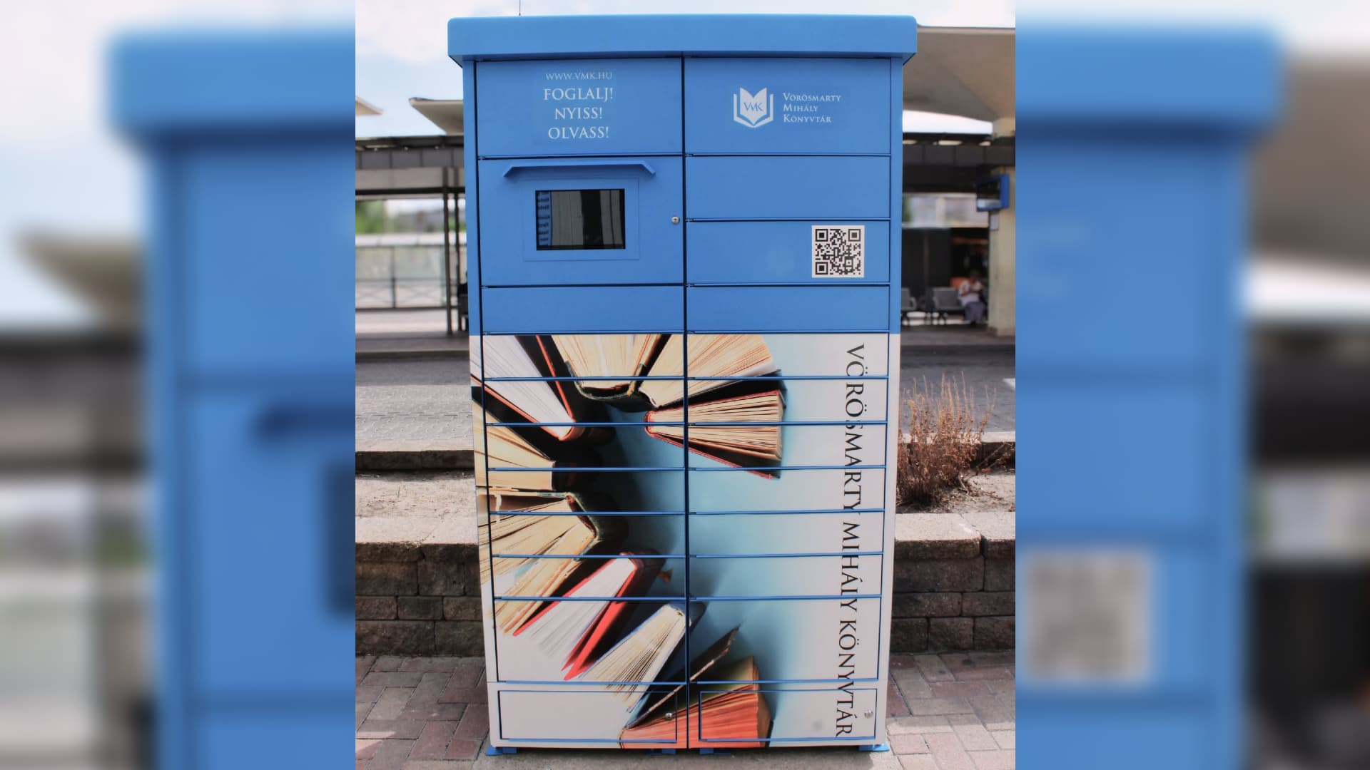 Könyvkölcsönző automata indul a fehérvári buszállomáson